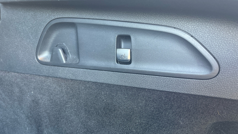 Mercedes-Benz GLC Coupe GLC 300d 4Matic AMG Line Premium 5dr 9G-Tronic Diesel Estate